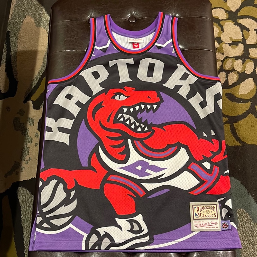Men’s Sz/M Mitchell & Ness Hardwood Classics Nostalgia Co. Raptors Jersey